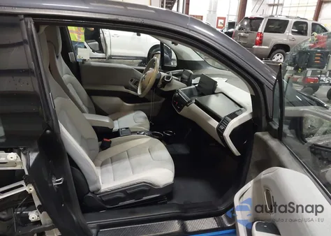 2014 BMW I3 Base W/Range Extender z USA, uszkodzony, nr VIN WBY1Z4C5XEV274713